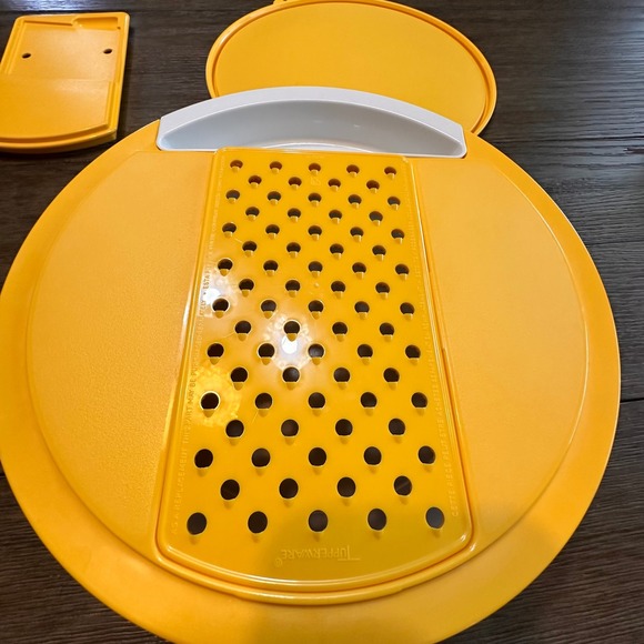 VTG‎ Tupperware Quick Chef Mandoline Food Grater Slicer Dicer Yellow 2 Qt Bowl - Picture 3 of 7